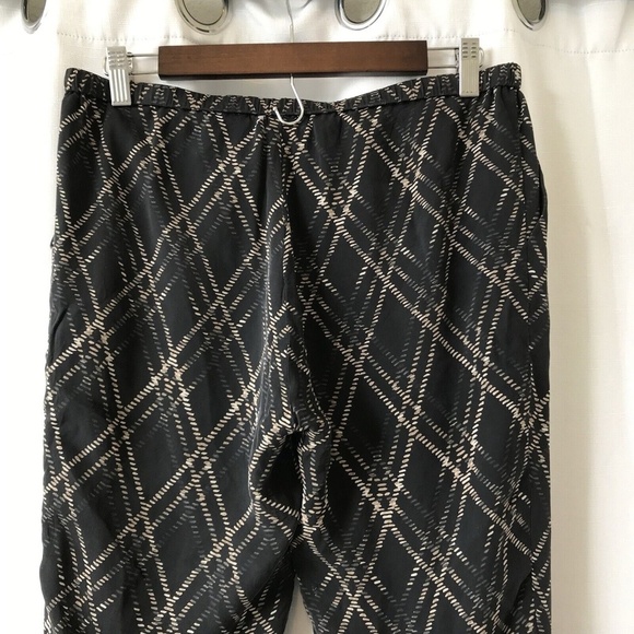 Haute Hippie | Slim Shady Silk Tapered Diamond Plaid Pants Black Size Medium - Picture 9 of 15